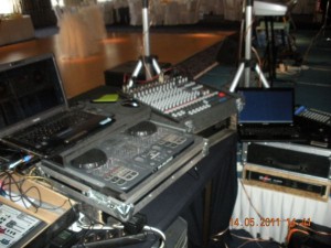 За Вашето Парти - Озвучаване, осветление, сцени, Dj, Караоке и .......