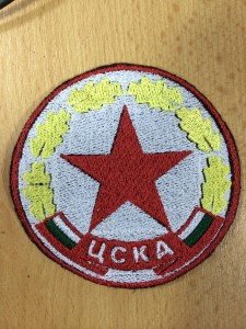 Изработка на едноцветни, или многоцветни бродерии в единични бройки, или в големи количества