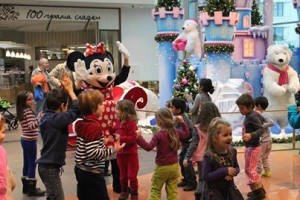 Приказките оживяват в Paradise Center със съдействието на парти агенция KinetoFUN!