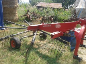 Сеносъбирач