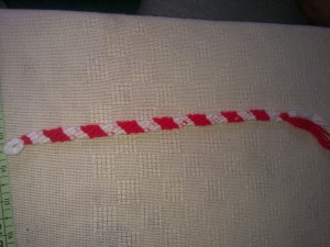 мартеници-гривни ръчно израбитени тип макраме