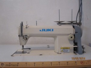 професионална шевна машина Жуки 5550