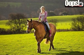 Посетете Драгалевския манастир на кон!