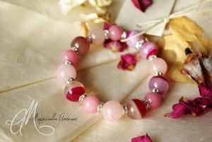 Мирослава Ателие - ръчно изработени гривни от естествени скъпоценни камъни