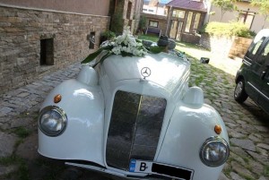 Сватбени лимузини