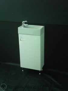 шкаф за баня Лара 