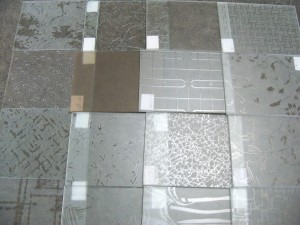 Стъкларски услуги стъкла и огледала