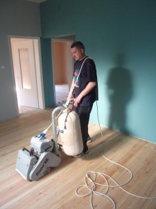 Циклене на паркет Пловдив