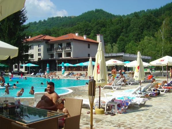 Перфектната лятна почивка, Комплекс Острова