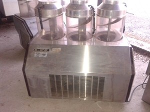 1.	Скрежина втора употреба тройка производсто Италия  2.	марка G.B.G Цена - 1200лв  2.Скрежини втора