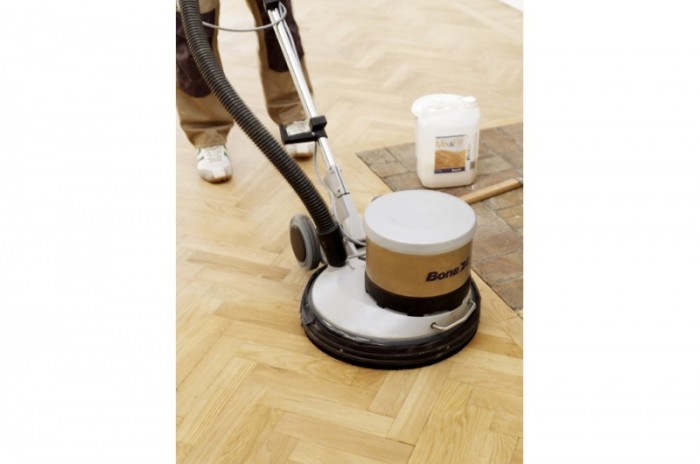 Циклене на паркет с нови машини