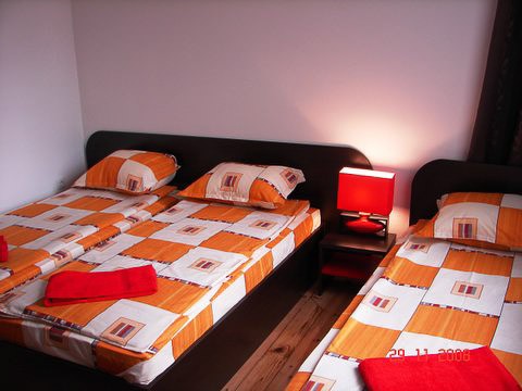 ПРЕДЛАГАМЕ НОЩУВКИ В Габрово