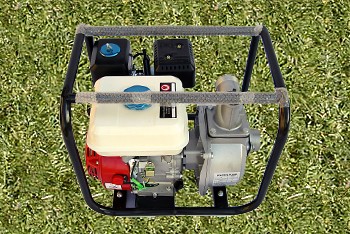 Бензинова помпа за поливане 2 цола