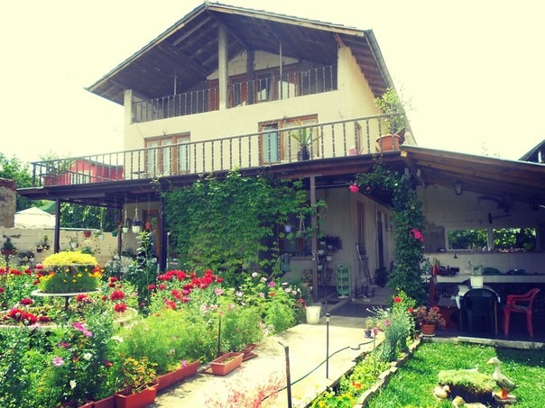 Къща в с. Лозен - София, 257 кв/м