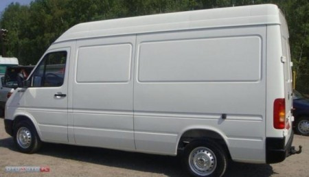 Товарни превози с бус/транспортни услуги /хамалски/ в София и страната на цени - примерни за София о