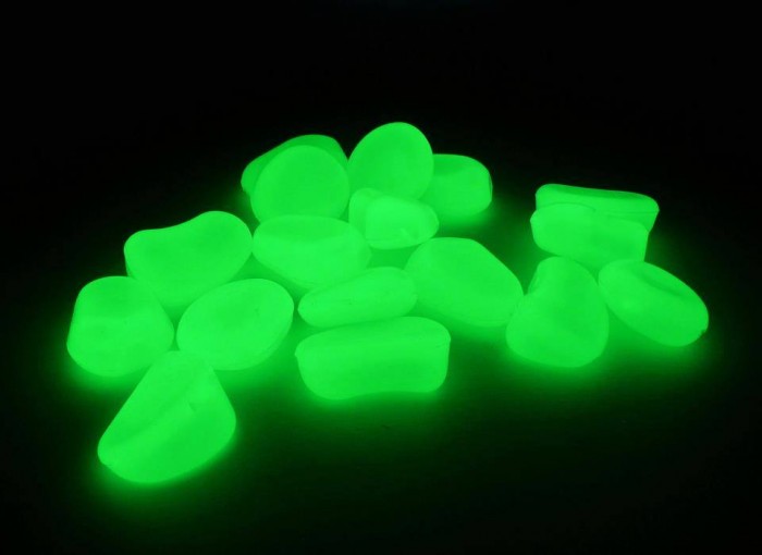 светещи камъчета 