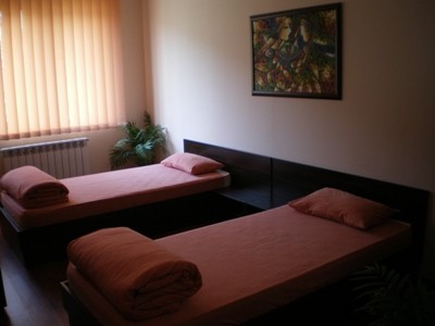 ЛУКС СТАИ ПОД НАЕМ НА ИЗГОДНИ ЦЕНИ 