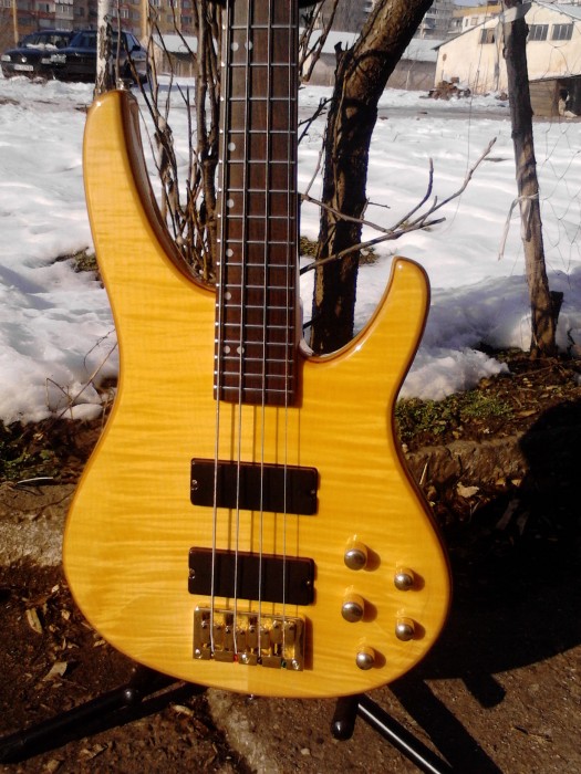Career evolution series-CB-2001-4-strings bass.Import England.