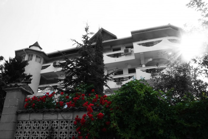 Дом за възрастни хора " Свети Николай Чудотворец"- гр. Варна