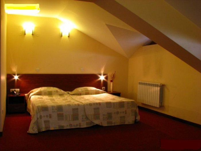 продавам просторен мезонет изгодно