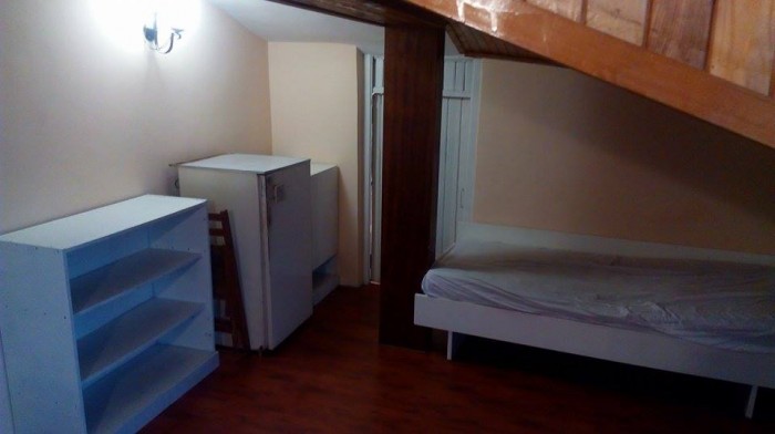 Спешно давам под наем стая в Студентски град-Дървеница.