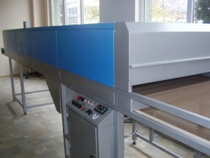 Тунелни сушилни Професионали ръчни карусели Междинни сушилни