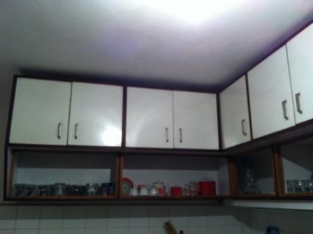 Продавам кухненски шкафчета