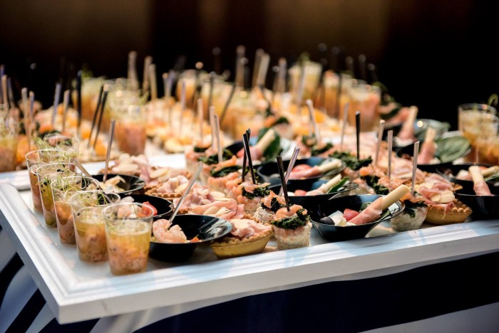 Кетъринг услуги от Есънс Кетъринг - всичко за кетъринга