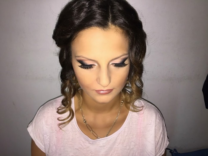 Професионален грим