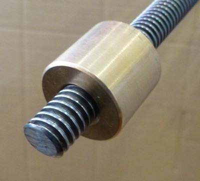 Шпилки с трапецовидна резба, ходови винтове, гайки с едра резба, трапецовидна шпилка