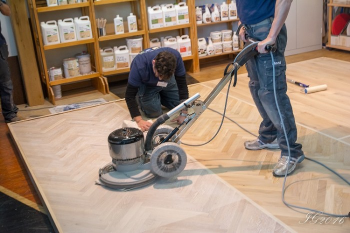 Циклене на паркет Пловдив от сертифицирани професионалисти