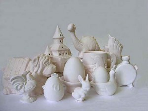 БЕЛИ ФИГУРИ ЗА ОЦВЕТЯВАНЕ