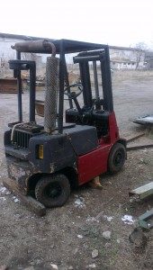 Продавам мотокар