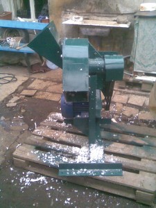  Продавам ДРОБИЛКИ за производство на дунапрен,ПЪЛНАЧКИ за дунапран за пълнене на възглавници.087845