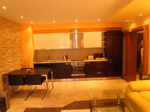 Кухненски шкафове по поръчка