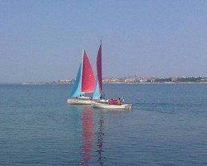 ДЕЦА ХАЙДЕ НА МОРЕ !!!