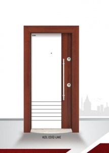 Дистрибутори на блиндирани врати