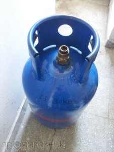 газови бутилка и котлон